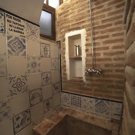 La Cueva De San Vicente Apartment *
